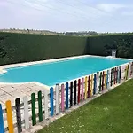 Ferienhaus Segunda Planta De Chalet Con Piscina Con Entrada Independiente *