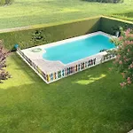 Segunda Planta De Chalet Con Piscina Con Entrada Independiente * Valladolid
