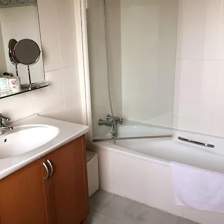 Segunda Planta De Chalet Con Piscina Con Entrada Independiente * Valladolid