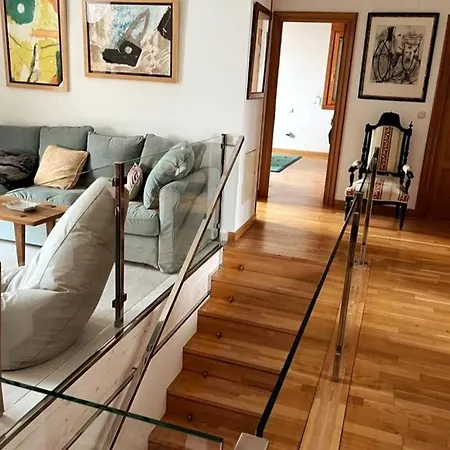 Holiday home Segunda Planta De Chalet Con Piscina Con Entrada Independiente Valladolid