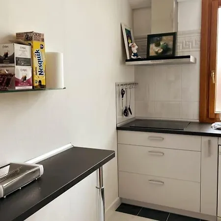 Segunda Planta De Chalet Con Piscina Con Entrada Independiente